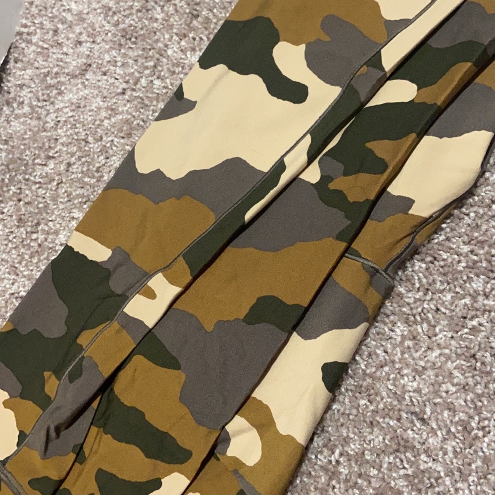 Leggings Size Small